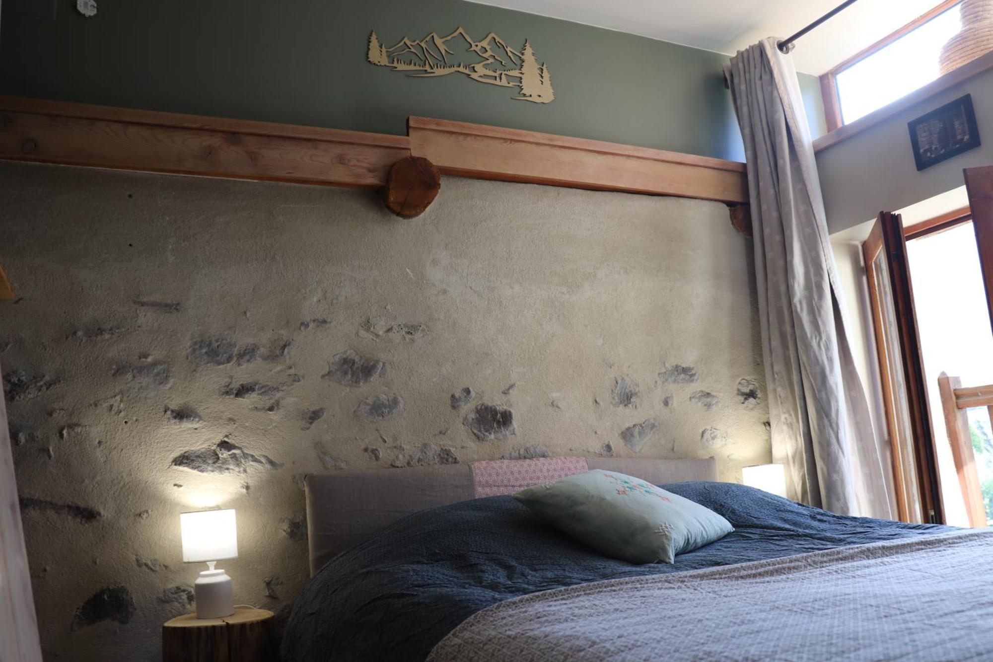 Appartement Dans Une Maison De Pays Briançon Exteriör bild